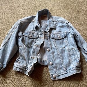 Short jean jacket